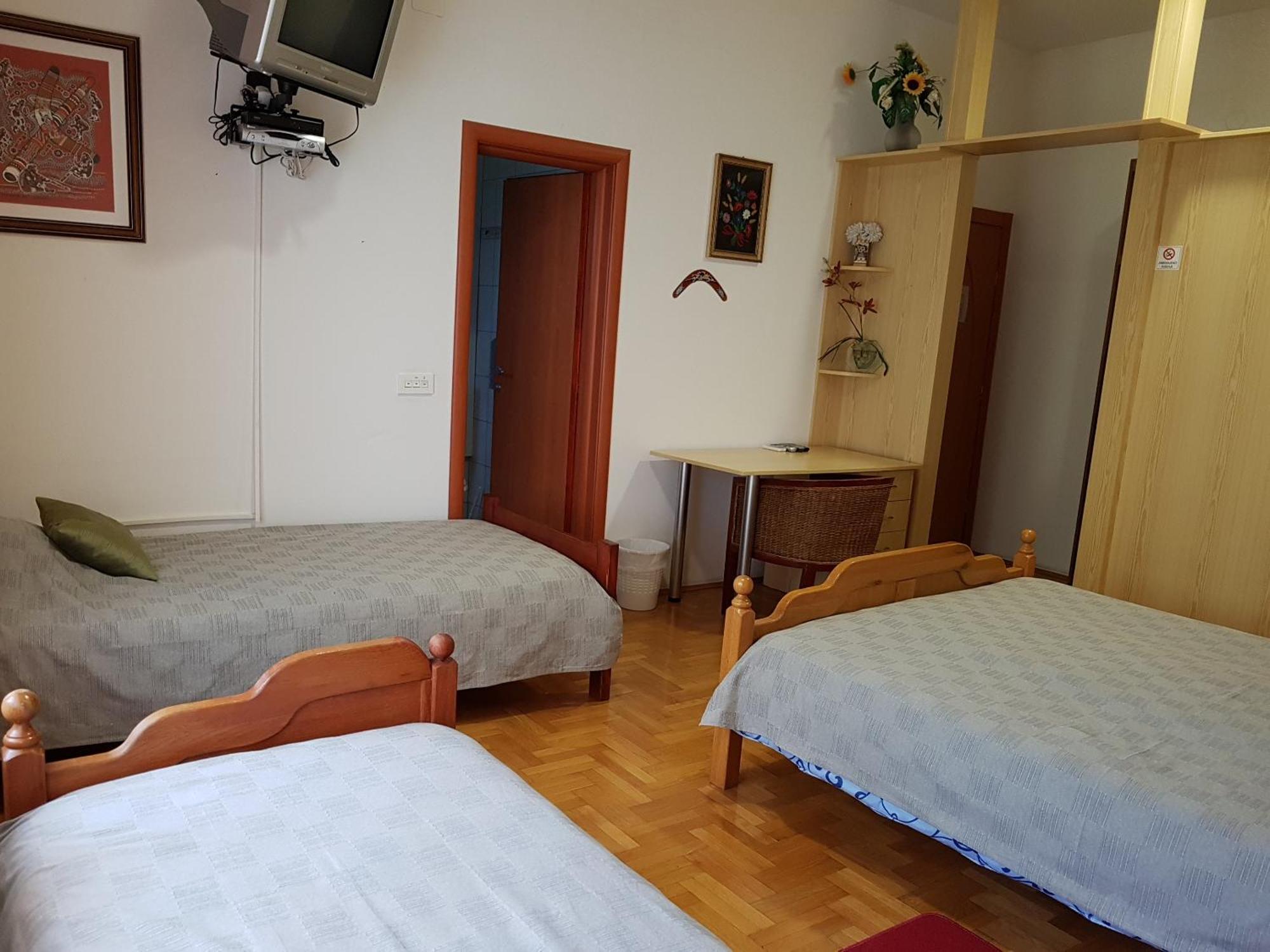 Prenociste Klas Pleternica Room photo